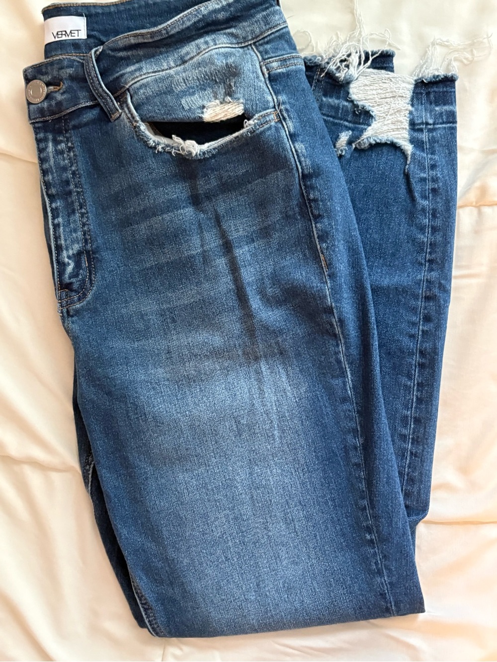 NEW VERVET Size 16 Distressed Stretch Jeans Raw Frayed Hem